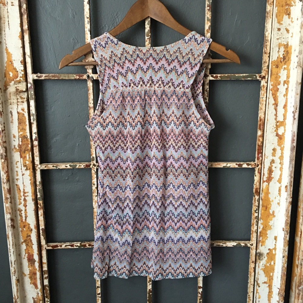 Sweet Pea Chevron Racer Back Tunic Size Small - Picture 4 of 7